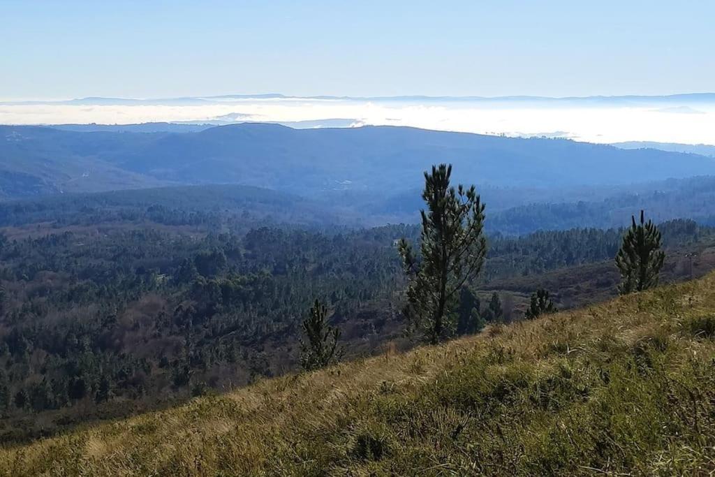 Casa Carmina: Casa Para Pequenos Grupos En El Corazon De Galicia O Irixo المظهر الخارجي الصورة