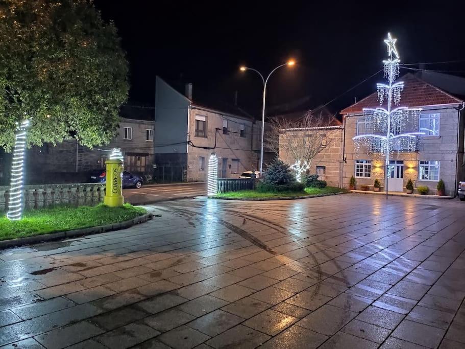 Casa Carmina: Casa Para Pequenos Grupos En El Corazon De Galicia O Irixo المظهر الخارجي الصورة